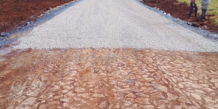 Concluída pavimentação do acesso à comunidade rural Barreiro das Frutas