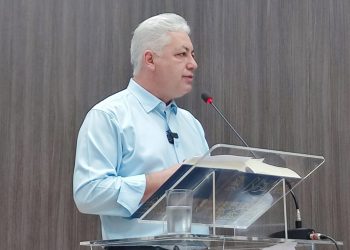 Na abertura dos trabalhos da Câmara, prefeito Douglas reafirma compromissos de campanha