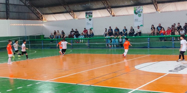 Campo Mourão: inscrições para o Torneio de Futsal de Menores começam nesta sexta-feira (28)