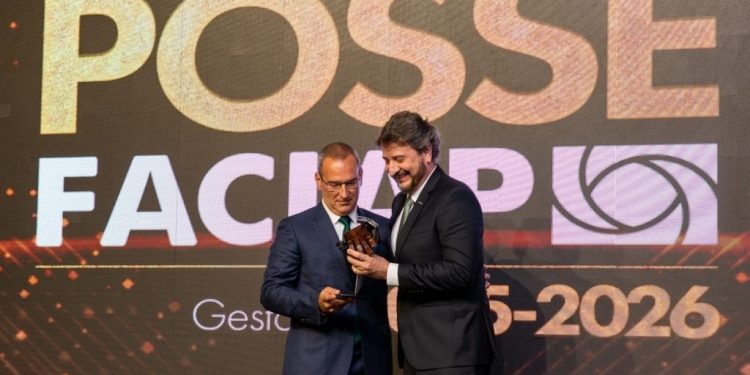 Acicam representada na posse da diretoria da Faciap