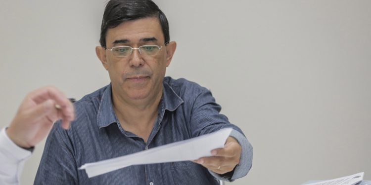 Jardim pede explicação para Sanepar da falta de água na Vila Guarujá