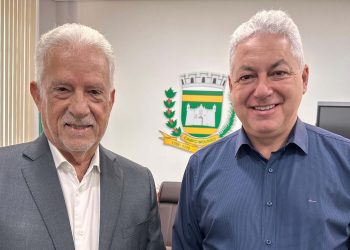 Ex-prefeito Rubens Bueno visita Campo Mourão e reforça parceria com a Agepar