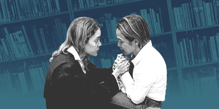 Filha vira advogada para ajudar a inocentar a mãe 12 anos após acusação de homicídio