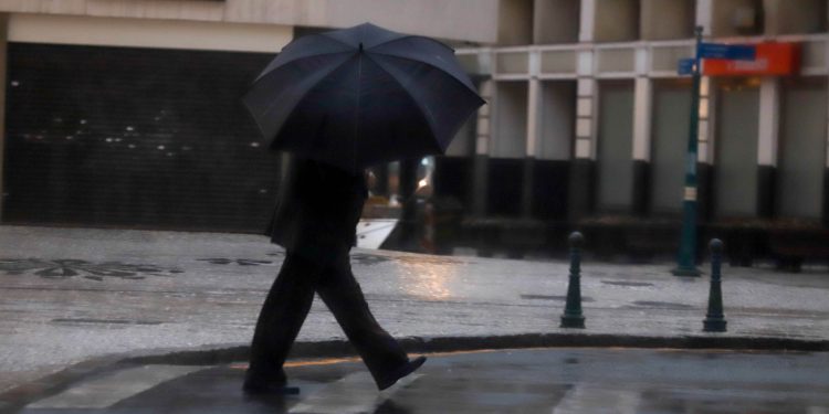 Após calor intenso, temporais vão causar mudança brusca na temperatura do Paraná