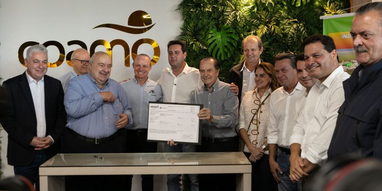 Estado entrega licença para instalação de usina de etanol de milho de R$ 1,7 bilhão da Coamo