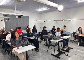 Parceria entre Prefeitura e SENAI prepara adolescentes de Campo Mourão para o mercado de trabalho