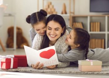 Dia das Mães: Comércio com horário especial, em C. Mourão, nesta sexta e sábado