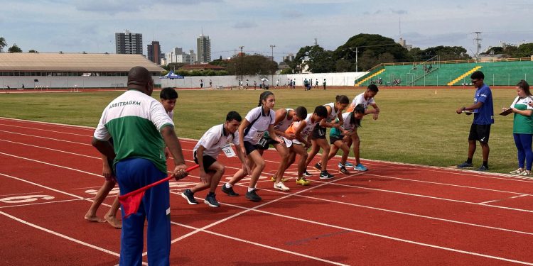 Campo Mourão sedia provas de atletismo da Fase Regional dos Jogos Escolares do Paraná