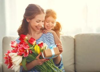 Acicam repassa 280 mil cupons ao comércio para o Dia das Mães