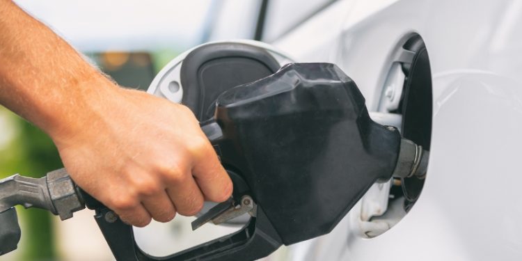 Pesquisa do Procon aponta diferenças de até R$ 0,85 no preço dos combustíveis em Campo Mourão