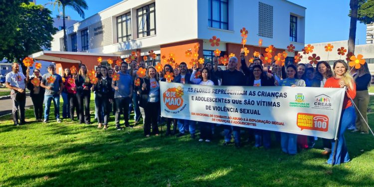 Faixas e flores em espaços públicos marcam campanha Maio Laranja em Campo Mourão