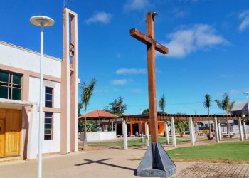 Farol realiza revitalização com novas estruturas na Praça da Matriz