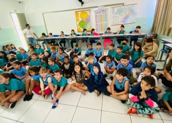 Projeto de robótica educacional em Campo Mourão estimula criatividade e raciocínio lógico dos alunos da rede municipal