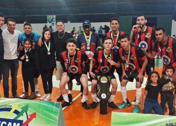 Damferi fatura o título do Campeonato Popular de Futsal de Campo Mourão