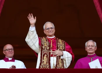 Robert Francis Prevost é eleito papa e se chamará Leão XIV