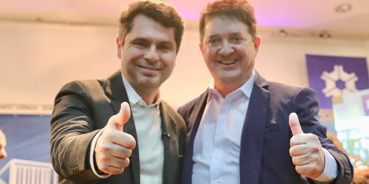Prefeito Oclecio Meneses trata projetos em Sessão da Assembleia Itinerante