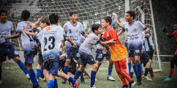 Dois colégios estaduais vão representar Campo Mourão na fase regional dos Jogos Escolares Bom de Bola