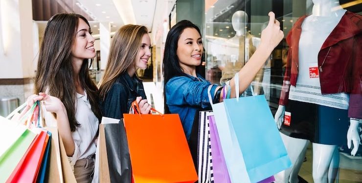 Mais um sábado com comércio até às 17 horas em C. Mourão