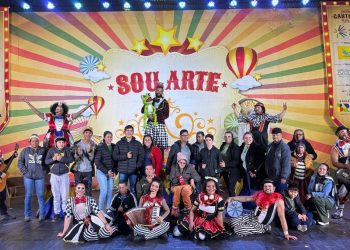 Sou Arte: Espetáculo e contação de histórias aconteceram em Altamira do PR