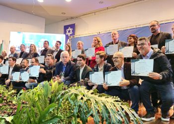 Secretários municipais são homenageados em sessão especial da Assembleia Itinerante em Campo Mourão