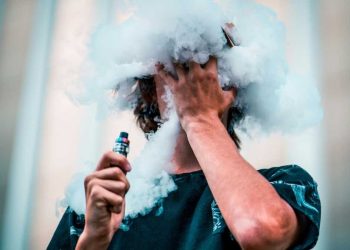 Como prevenir uma nova geração fumante e proteger crianças e adolescentes dos vapes