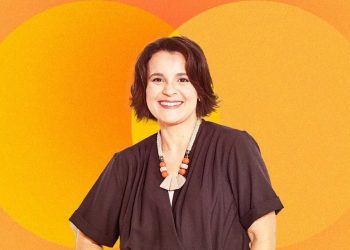 Dia 24: Sarah Buchwitz tem presença confirmada no Acicam Conecta