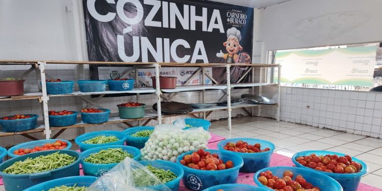 Cozinha única garante qualidade e sabor exclusivo ao prato típico de Campo Mourão, o Carneiro no Buraco