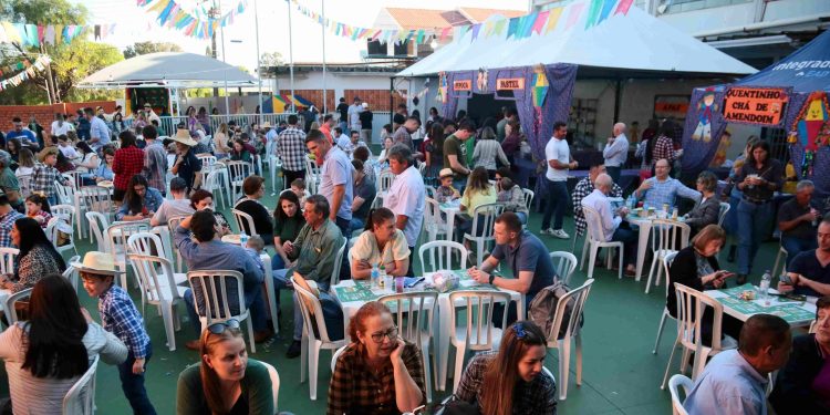 Festa junina do Colégio Integrado arrecada mais de R$ 65 mil para APAE e Casa das Fraldas