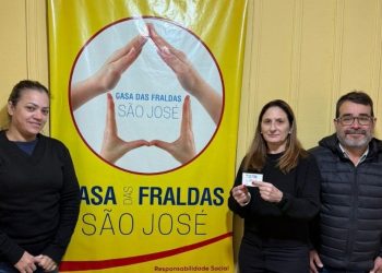 Sorteio de rifa na Casa das Fraldas