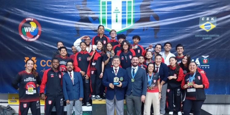 Campo Mourão sediou última fase regional do Circuito Paranaense de Karatê e conquista título geral da competição