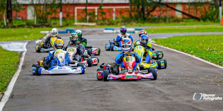 Campo Mourão recebe segunda etapa da Copa União de Kart neste domingo (6)