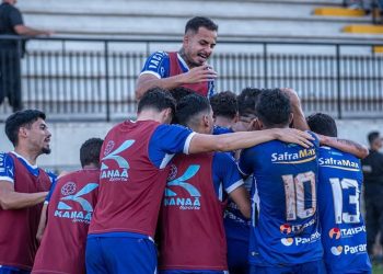 Nacional Atlético Clube disputa vaga histórica na elite do futebol paranaense neste sábado em Maringá