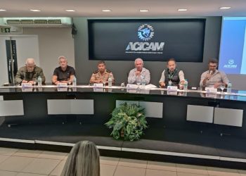 Muitos assuntos em pauta e bom público na reunião da Acicam