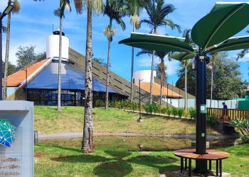 “Árvore Solar” é equipamento público que alia tecnologia e sustentabilidade