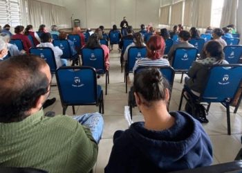 Caminhada em Defesa das Escolas Especializadas mobiliza Campo Mourão neste sábado