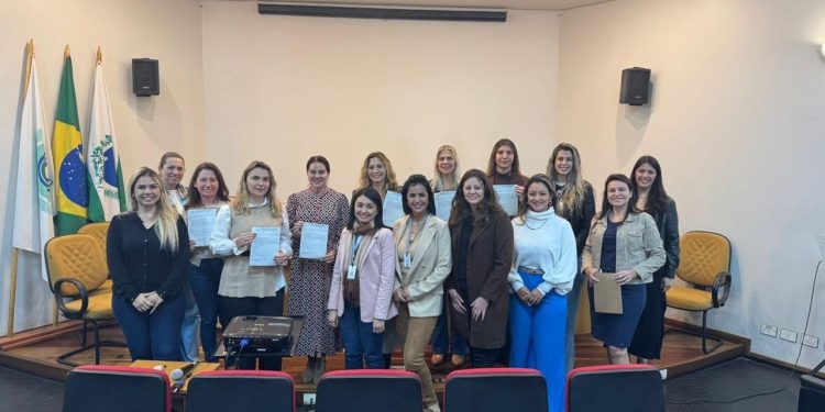 Encontro de primeiras-damas tratou sobre fortalecimento de programas e projetos na Comcam