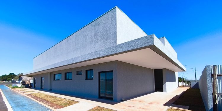 Campo Mourão inaugura nova estação aeroviária e recape da pista do aeroporto com presença do Governador Ratinho Junior