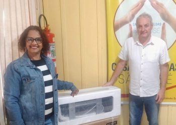 Casa das Fraldas entrega prêmio