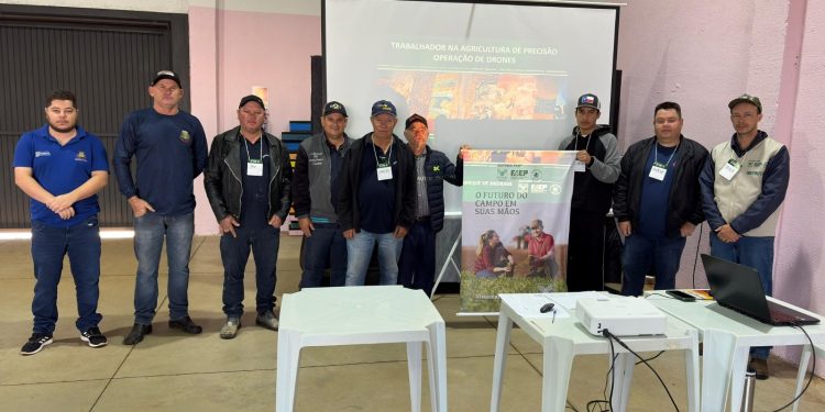 Farol promove curso de operação de Drones