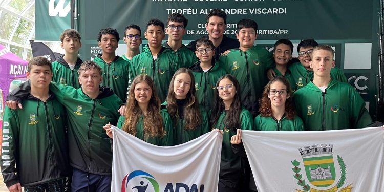 Natação Mourãoense conquista seis medalhas no Campeonato Paranaense – Troféu Alexandre Viscardi