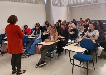 Projeto Paidéia: Compromisso com o desenvolvimento de jovens empreendedoras é reforçado