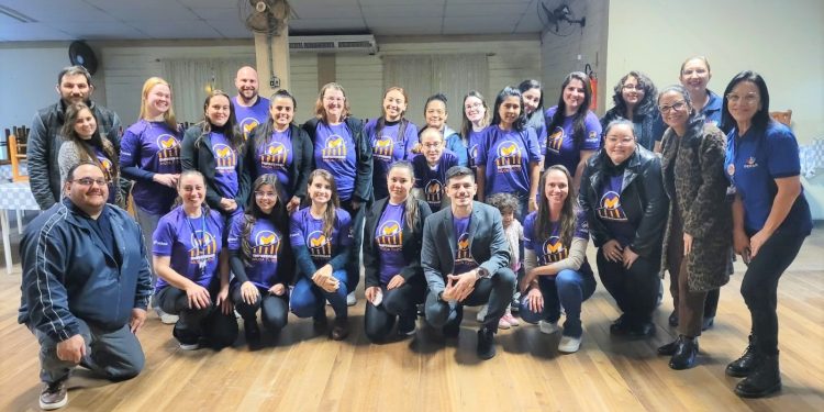 Chega a Campo Mourão a capacitação gratuita que vai premiar 3 empreendedores com capital semente R$ 1.500