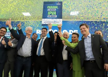 Ratinho Junior sanciona lei que reduz IPVA no Paraná e garante menor alíquota do Brasil