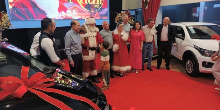Mega evento da Acicam marca entrega de prêmios e lançamento do Natal/2025