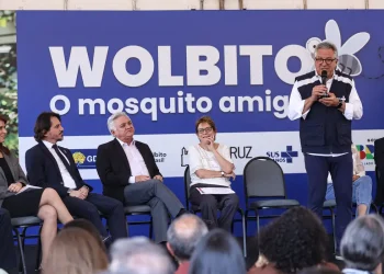 Brasília ganha biofábrica de mosquitos com tecnologia contra a dengue
