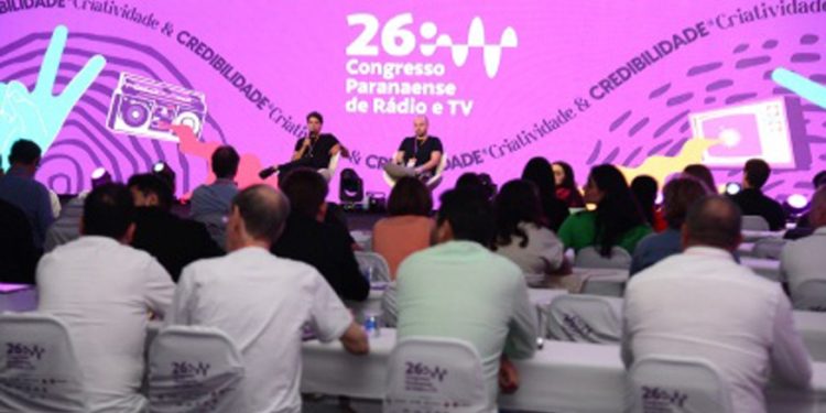 Em setembro, Curitiba vira palco da radiodifusão paranaense