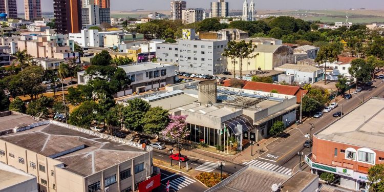 Câmara de CM empossa Eraldo Teodoro de Oliveira e Ibneias Teixeira (Bina) neste sábado (6)