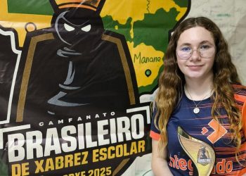 Isis Eduarda Roeder dos Santos conquista título de Campeã Brasileira invicta no Xadrez Escolar 2025