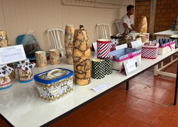Prefeitura de Campo Mourão entrega certificados de curso de artesanato a atendidos pelo Centro POP