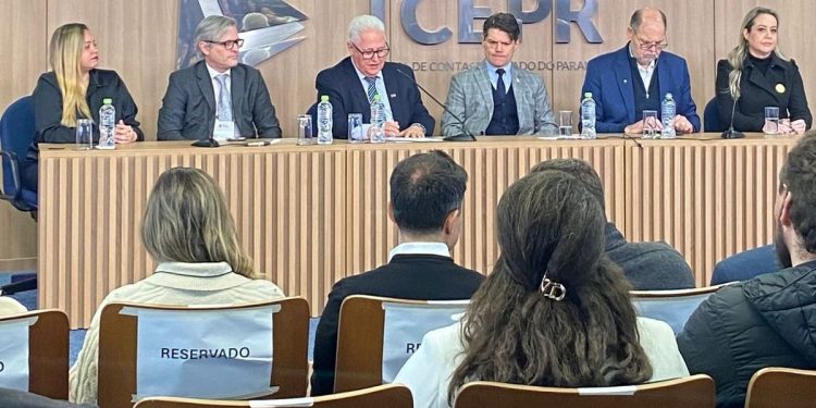 Campo Mourão é apresentado como case de cidade inteligente em evento do Ministério Público de Contas do Paraná